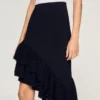 Asymmetrical knit skirt Asymmetrical knit skirt