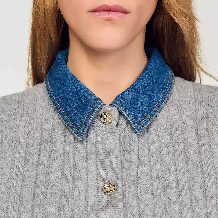 Cardigan with detachable denim collar Cardigan with detachable denim collar