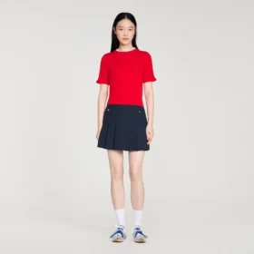 Contrast collar wool sweater