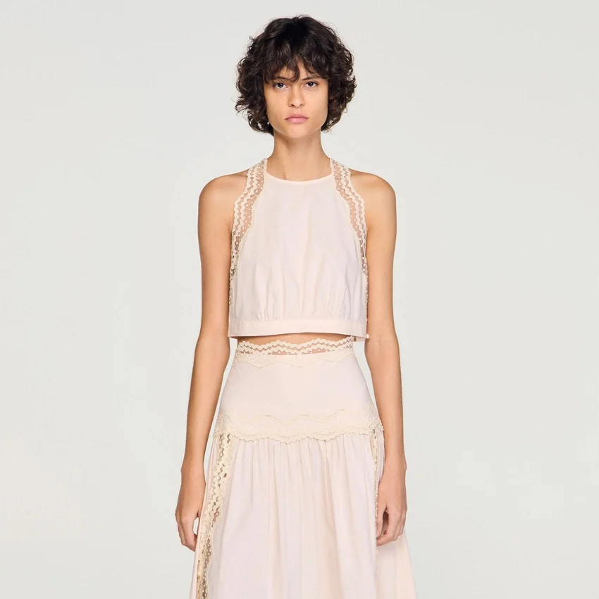 Cotton crop top with lace trim Cotton crop top with lace trim