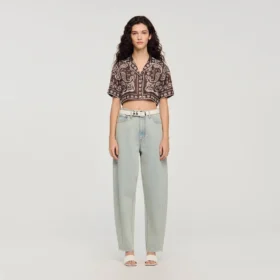 Cropped bandana print shirt
