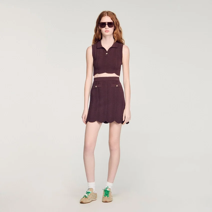 Cropped decorative knit top Cropped decorative knit top