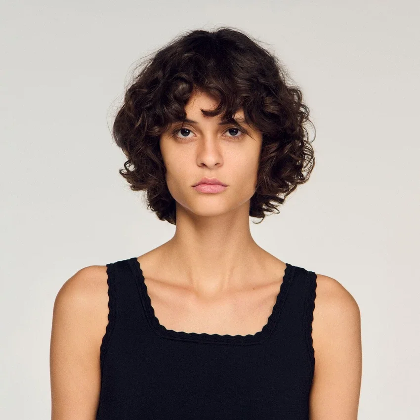 Cropped decorative knit top Cropped decorative knit top
