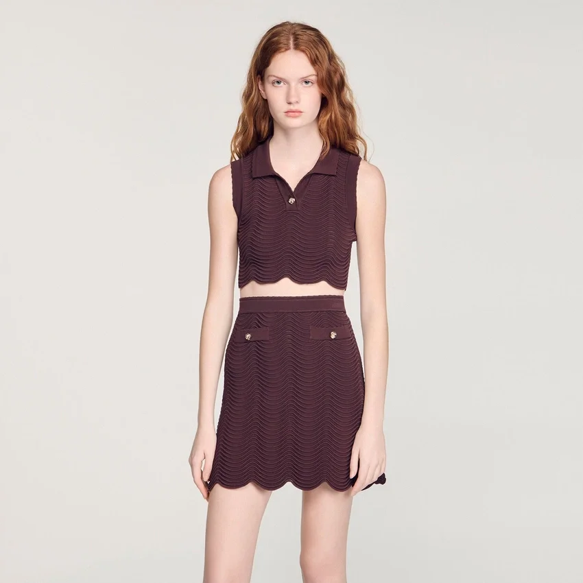 Cropped decorative knit top Cropped decorative knit top