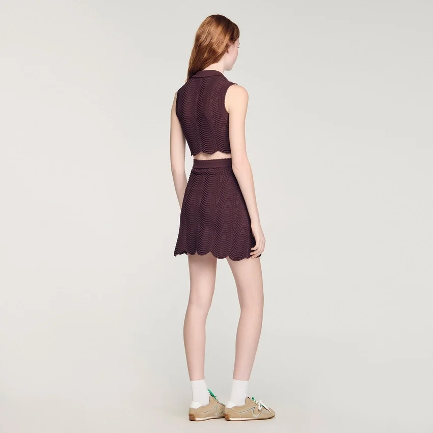 Cropped decorative knit top Cropped decorative knit top