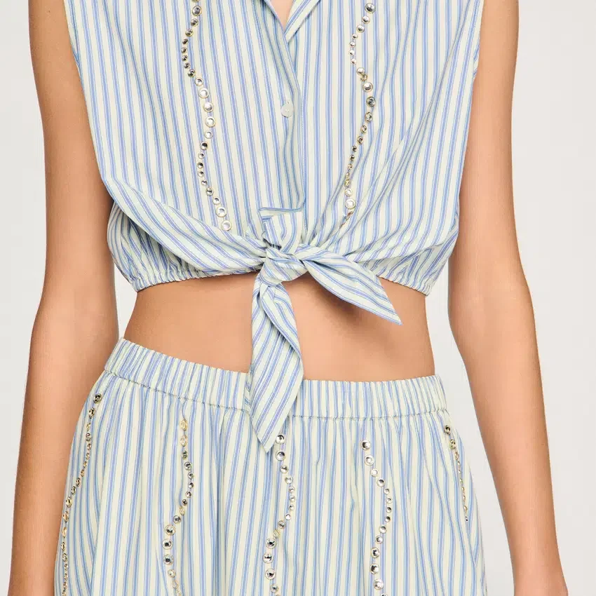 Cropped striped rhinestone shirt Cropped striped rhinestone shirt