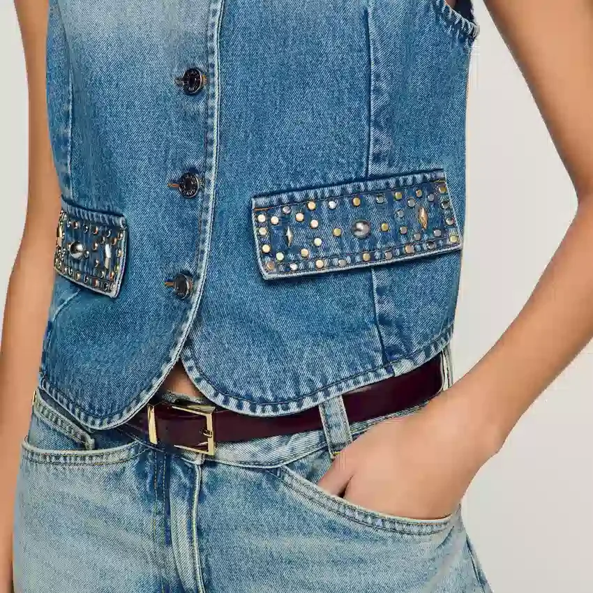 Cropped studded denim vest Cropped studded denim vest