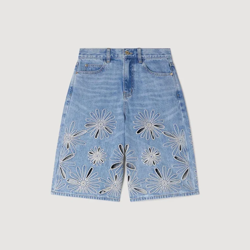 Embroidered Bermuda shorts Embroidered Bermuda shorts