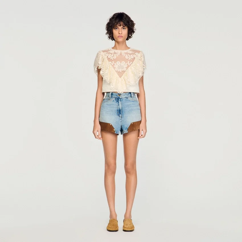 Floral guipure crop top Floral guipure crop top