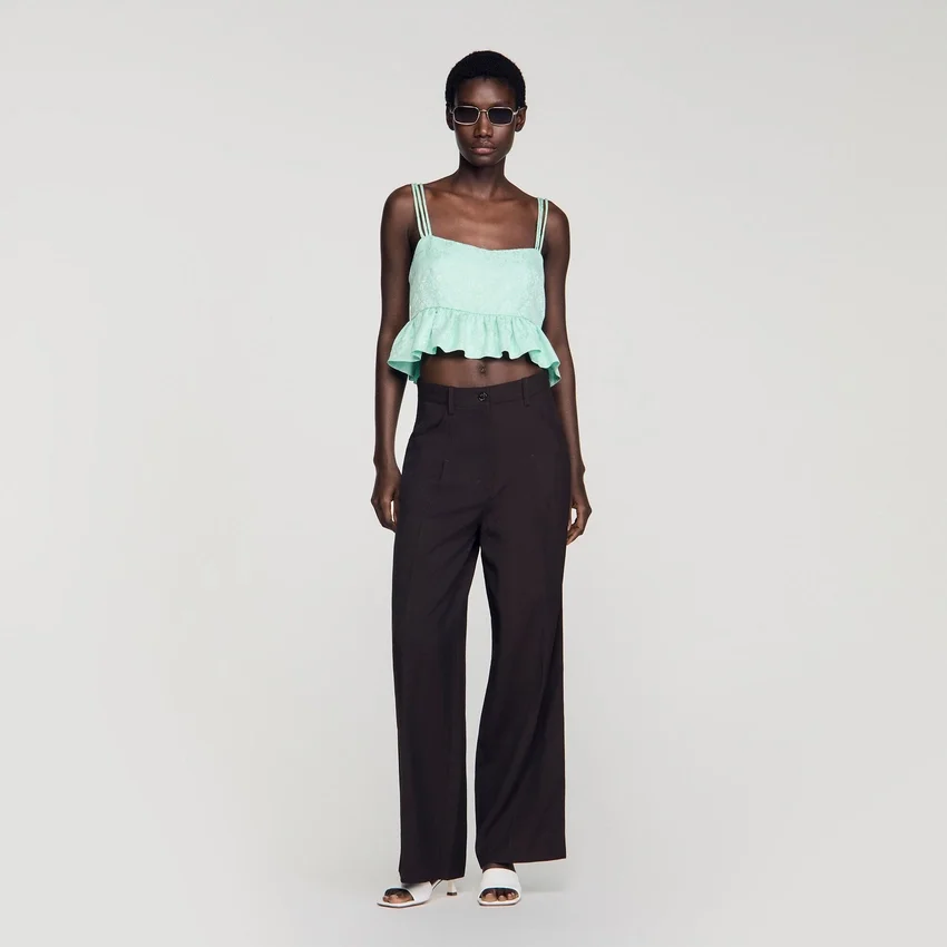 Floral jacquard ruffle crop top Floral jacquard ruffle crop top