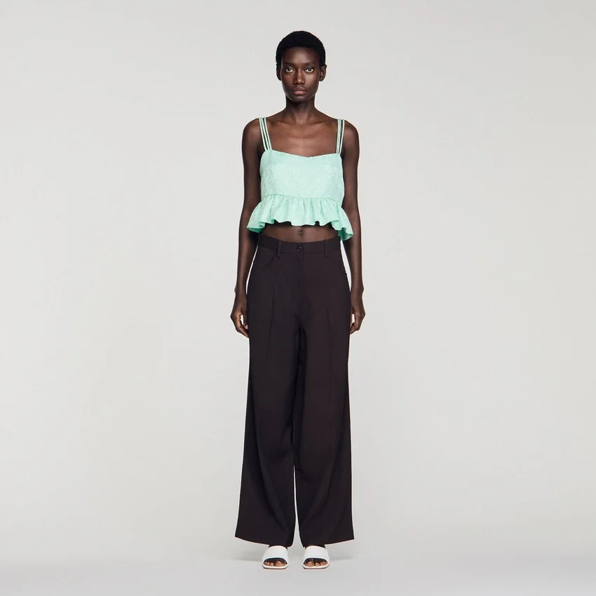Floral jacquard ruffle crop top Floral jacquard ruffle crop top