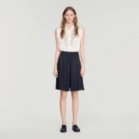 Long high-waisted pleated shorts