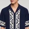Loose-fit contrast print shirt Loose-fit contrast print shirt