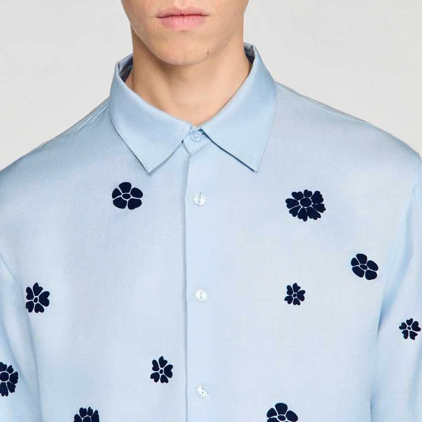 Loose-fit floral shirt Loose-fit floral shirt