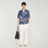 Loose-fit print shark collar shirt Loose-fit print shark collar shirt
