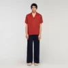 Loose-fit shark collar shirt Loose-fit shark collar shirt