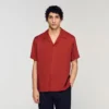 Loose-fit shark collar shirt Loose-fit shark collar shirt