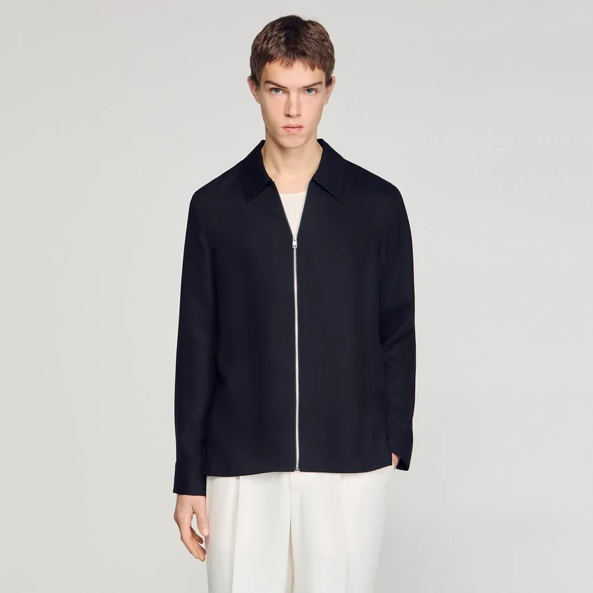 Loose-fit zip-up shirt Loose-fit zip-up shirt