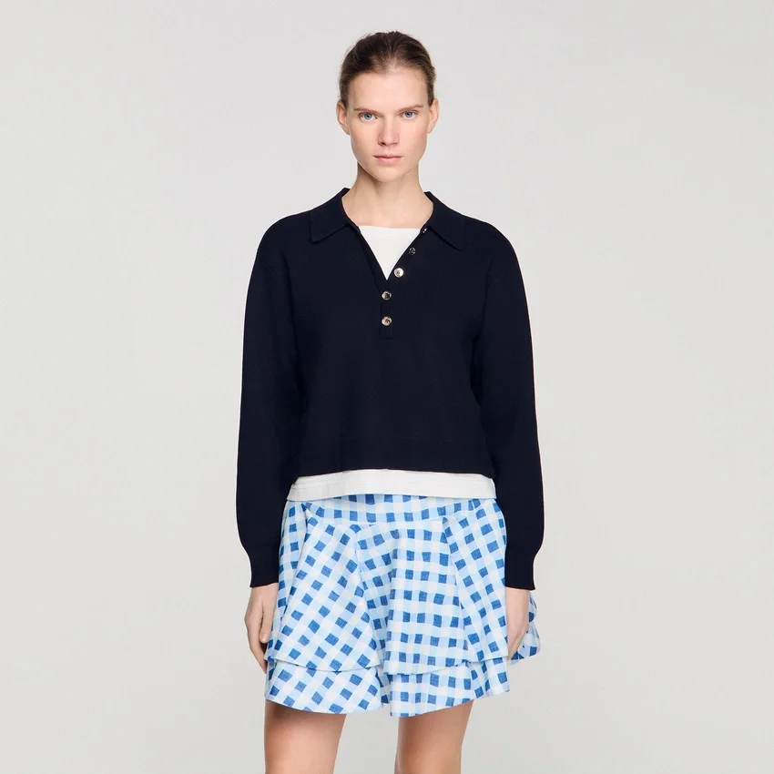 Metal button layered collar sweater Metal button layered collar sweater