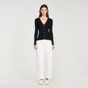 Ribbed cardigan with fancy buttons