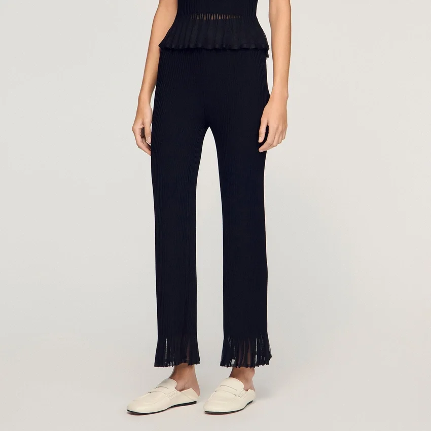 Ruffled knit trousers Ruffled knit trousers