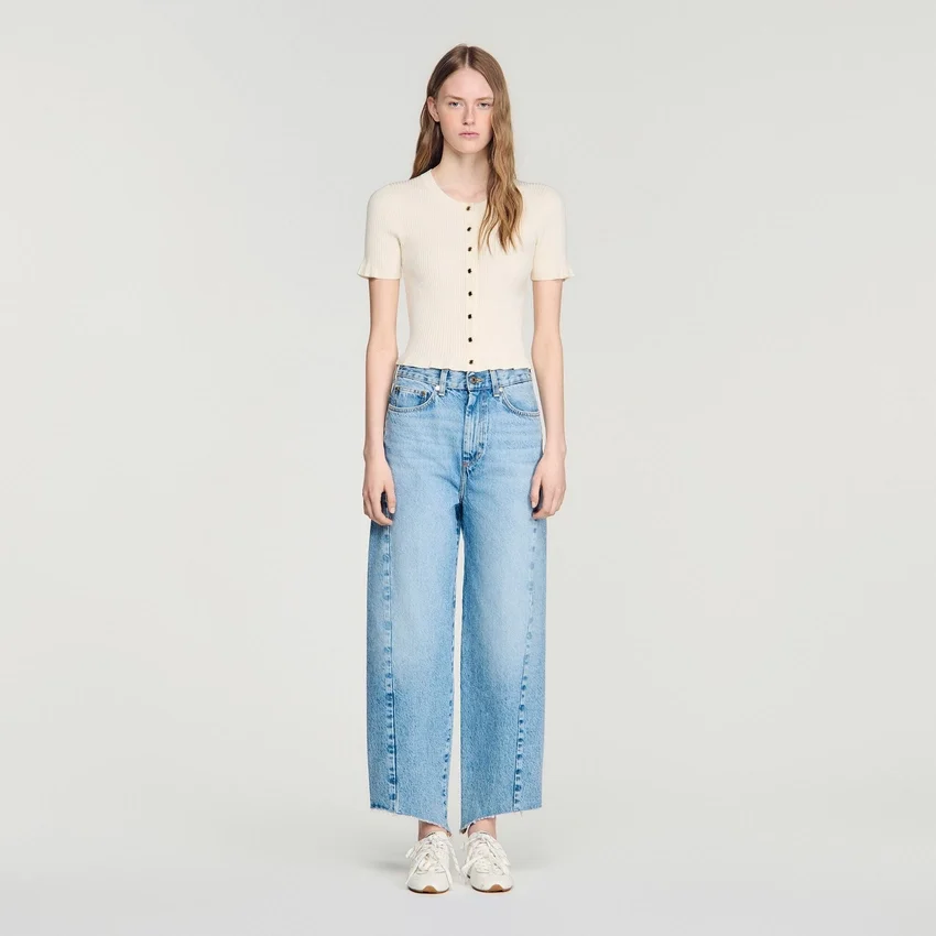 Ruffled rib knit shirt Ruffled rib knit shirt