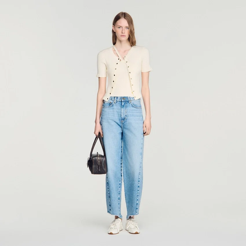 Ruffled rib knit shirt Ruffled rib knit shirt