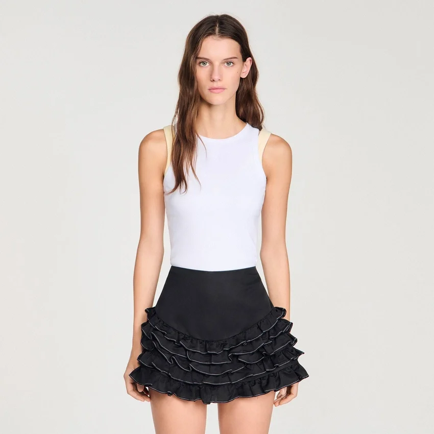 Ruffled skort with topstitching Ruffled skort with topstitching