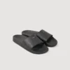 Sandals in reconstituted leather