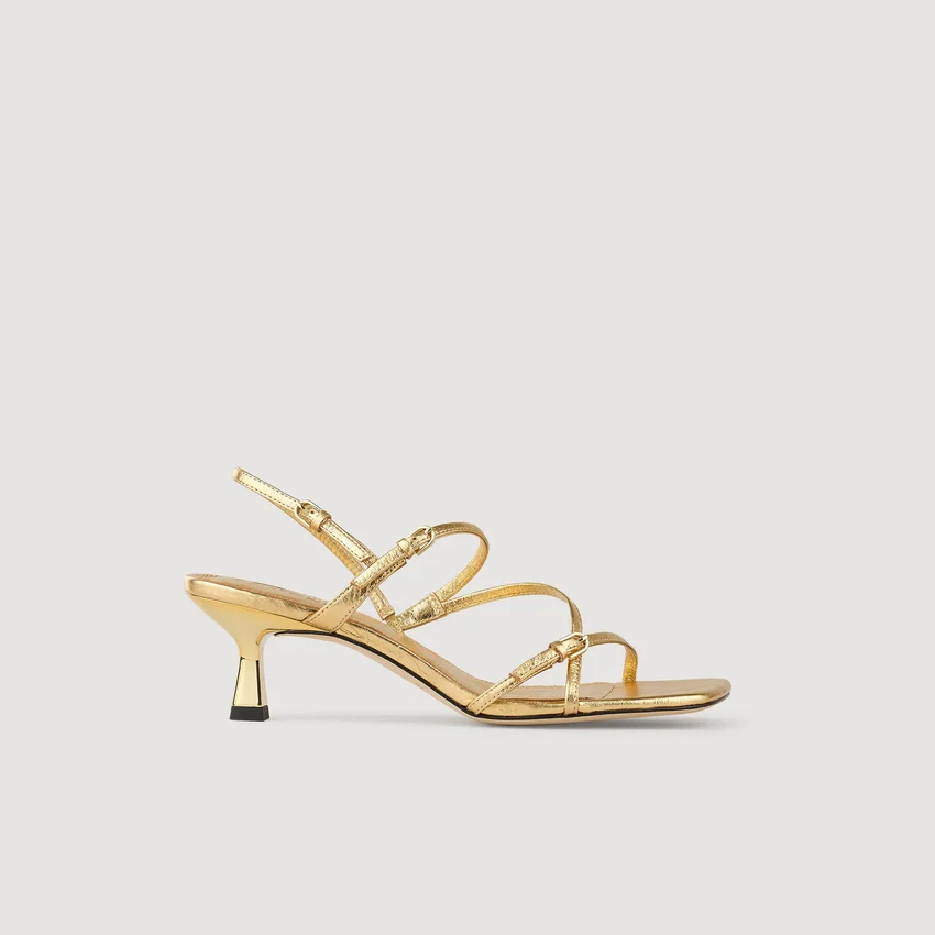 Sandals with straps Sandals with straps