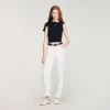 Sleeveless short knit sweater Sleeveless short knit sweater
