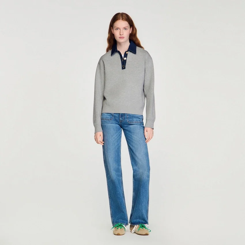 Sweater with denim collar Sweater with denim collar