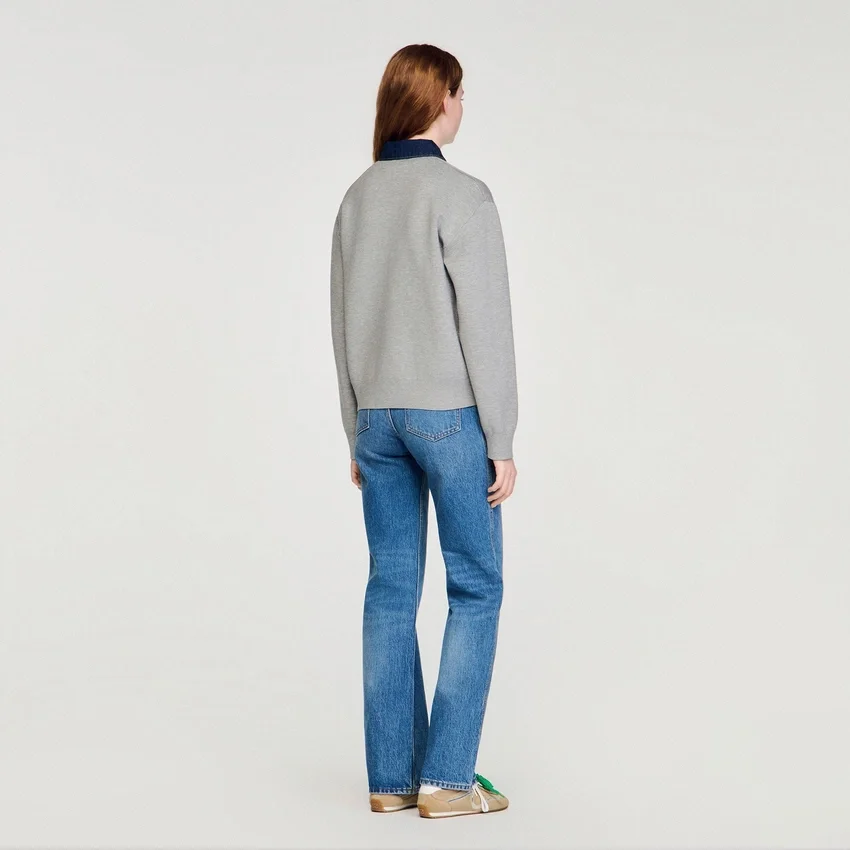 Sweater with denim collar Sweater with denim collar