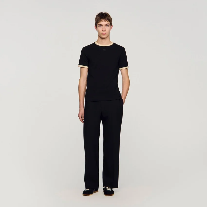 Two-tone patch T-shirt Two-tone patch T-shirt